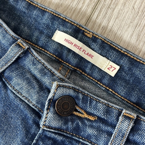 Levi’s High Rise Flare Wide Leg Jeans Retro Style size 27 - Picture 4 of 14